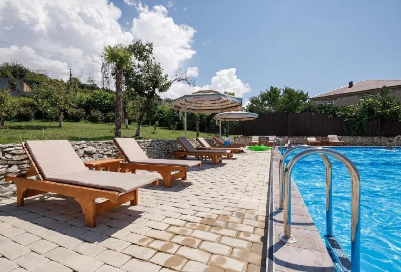Hotel Paradise Sukhumi Exterior foto